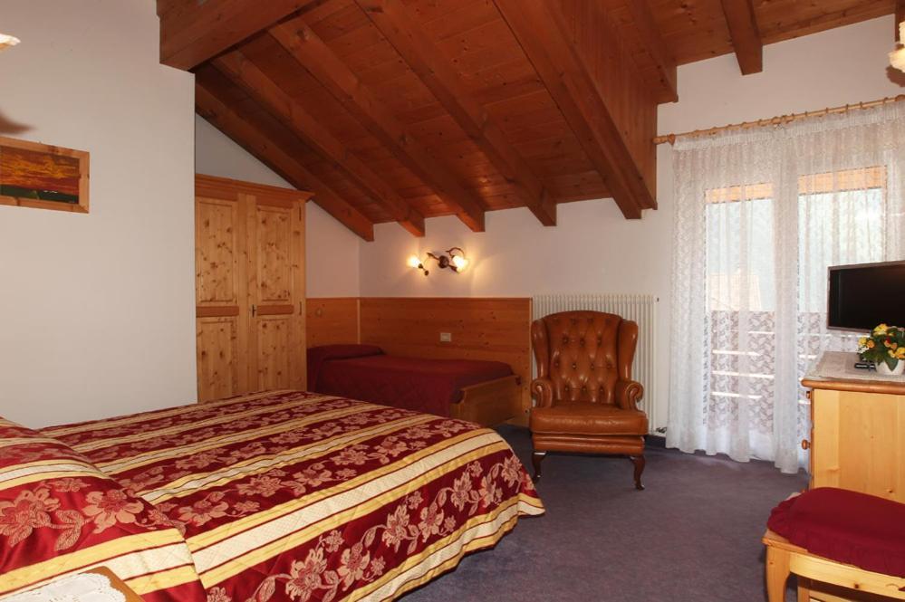 Hotel Garni Villanova モルヴェーノ 部屋 写真