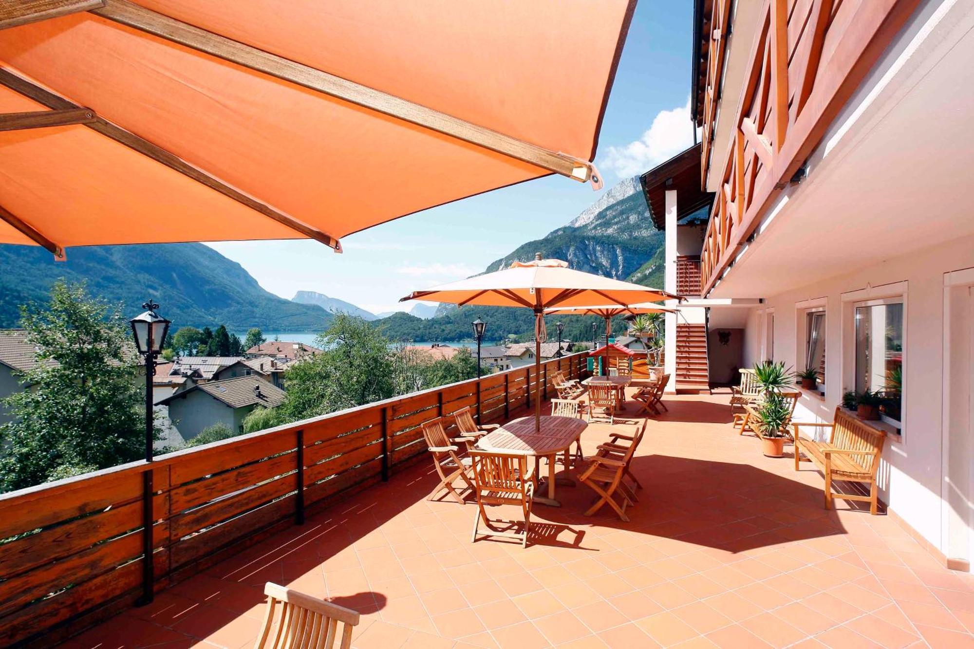Hotel Garni Villanova モルヴェーノ エクステリア 写真